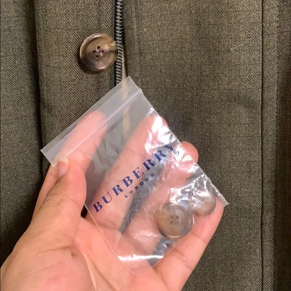 Burberry NWT Men’s Jacket size 34 - Picture 10 of 11